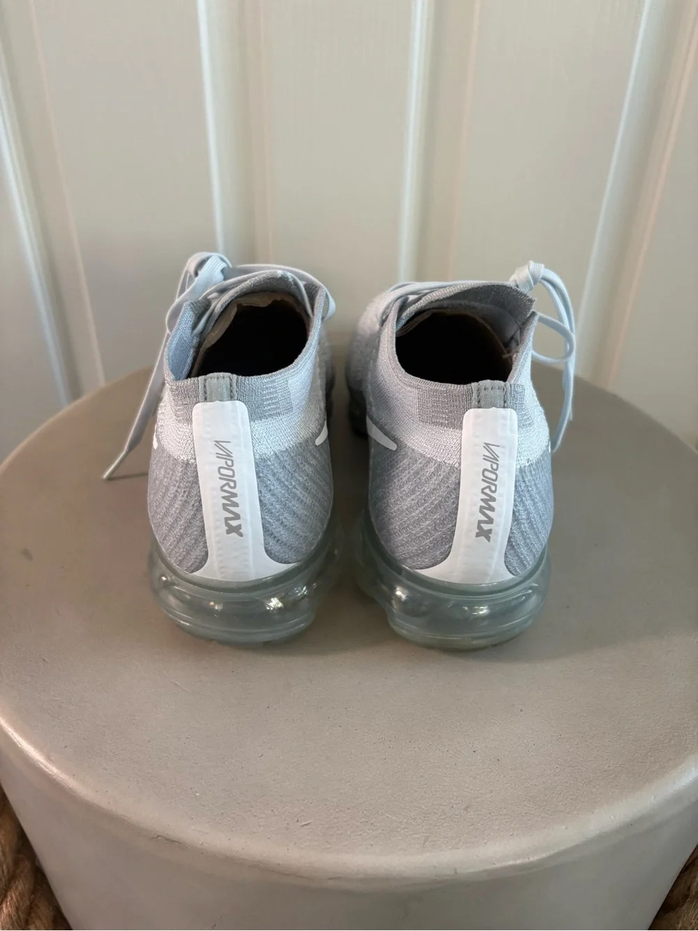 Nike | Air Vapor Max Flyknit Pure Platinum | sz 9 | Excellent Condition.